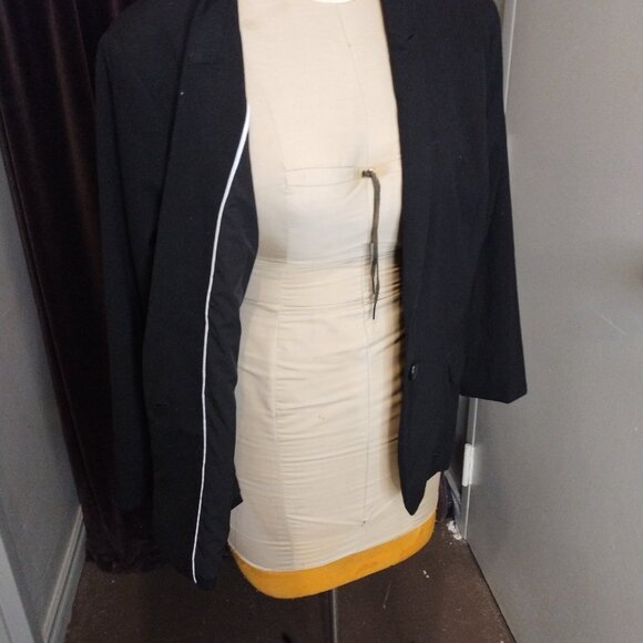 Women's Black Blazer Size 18 Sears - Picture 4 of 4